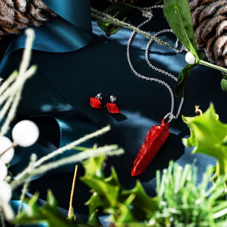 Why Choose Fairtrade and Recycled Jewels from The Rock Hound this Christmas?