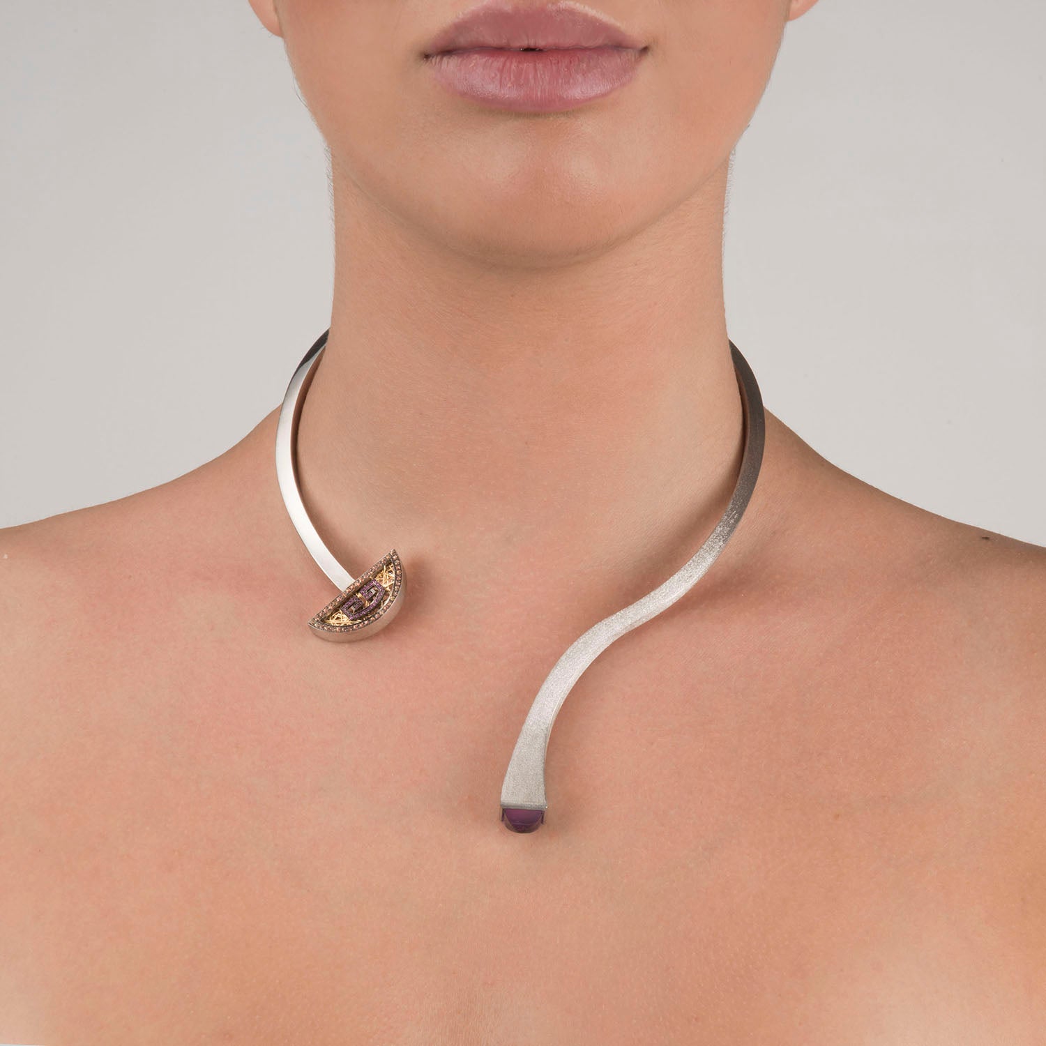 Artemis Choker