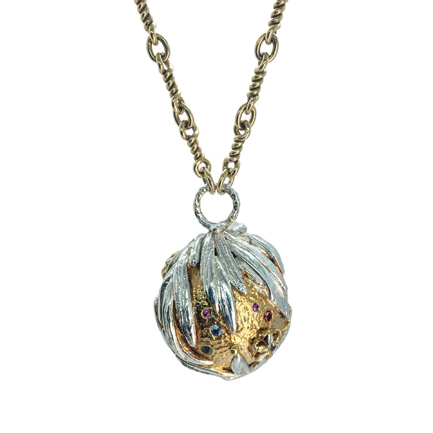 Full Metal Globo Necklace