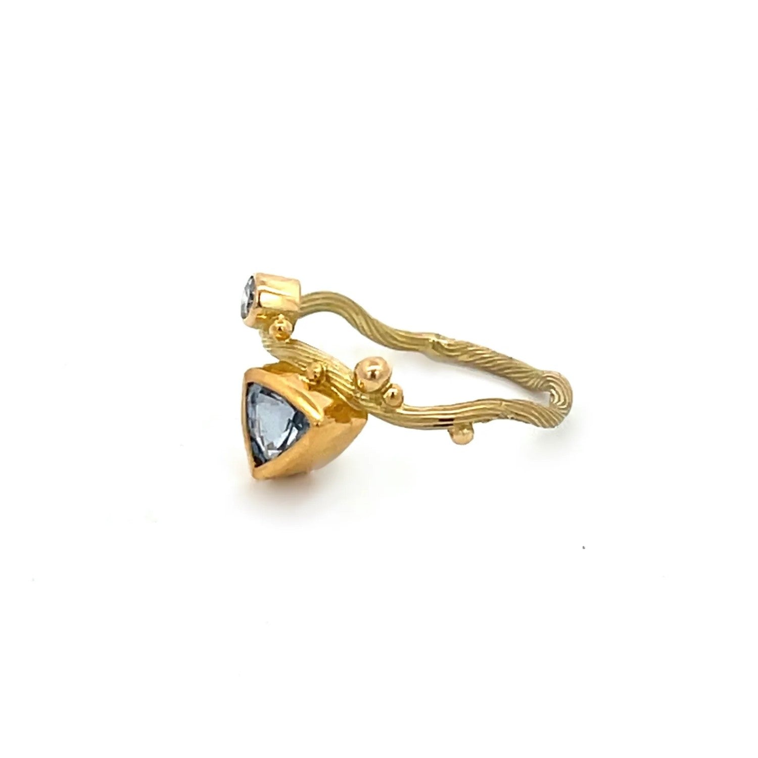 Sapphire Seafire Tip Ring Bergsøe Jewellery sustainable hand made jewellery from Copenhagen La Maison Couture