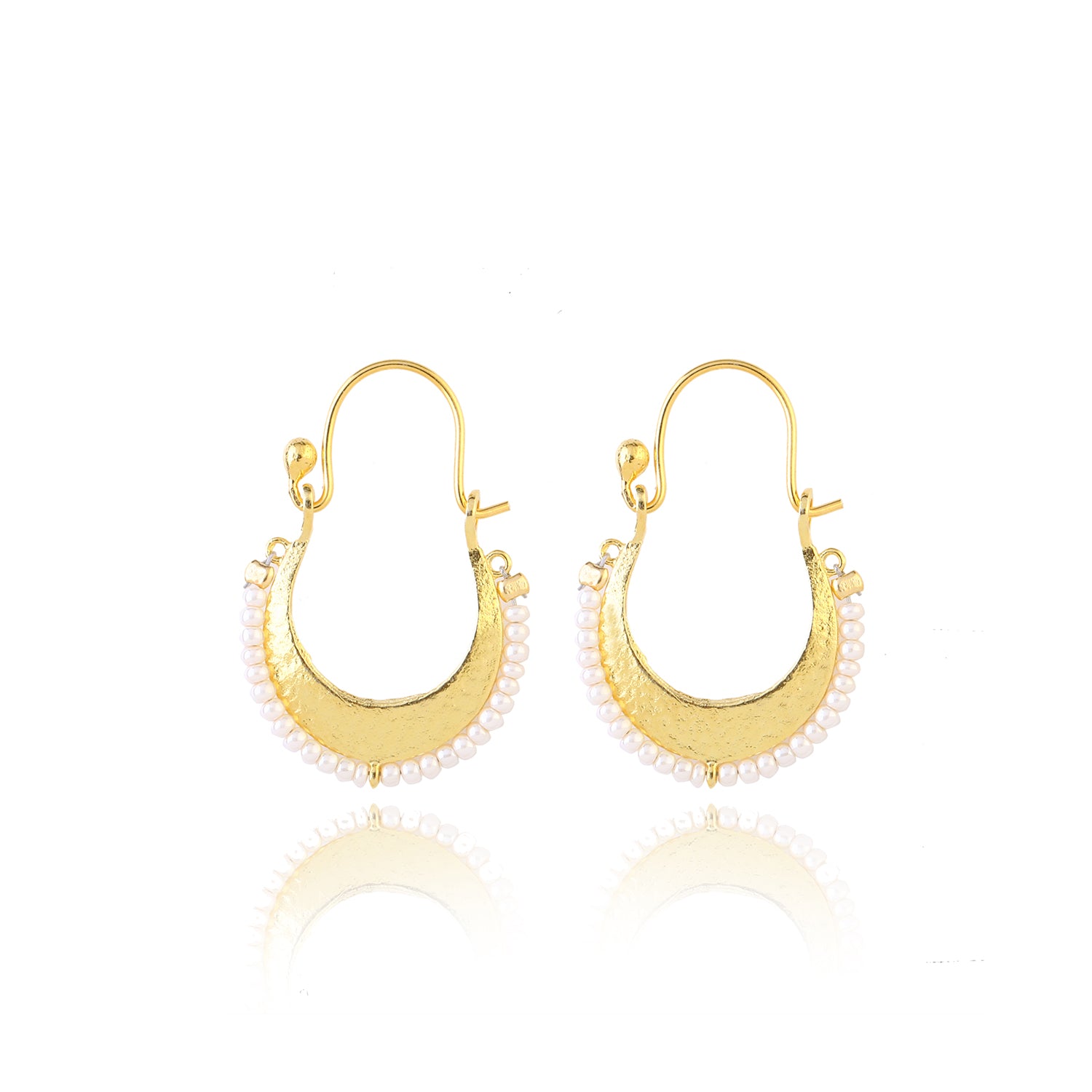 The Harmony Pearl Earrings Ece London Sustainable Jewellery La Maison Couture